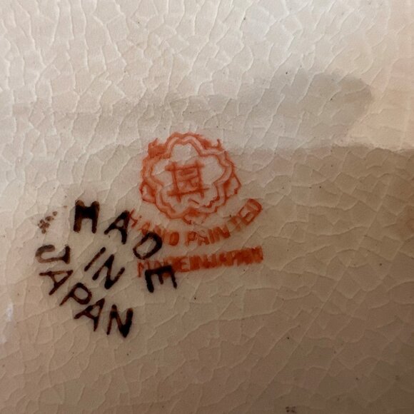 Vintage Satsuma Immortals Plate Japan Hand Painted Nappy Dish Majolica Style - Picture 6 of 7